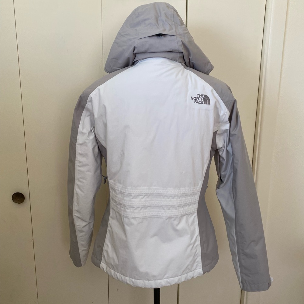 The North Face Women's White & Light Gray Ski Jacket with Removable Hood - Picture 9 of 16